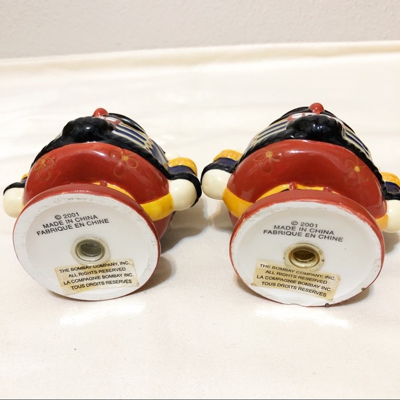 Nut Cracker Salt And Pepper Shakers Set - Picture 5 of 8